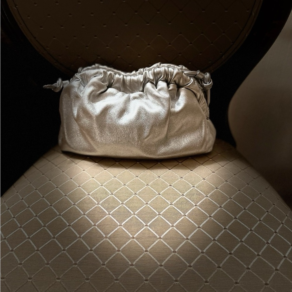 Mansur Graviel - silver handbag